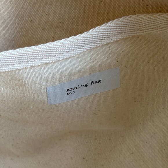 Analog No.1 Medium Tote Bag (Cream) - Picture 9 of 13